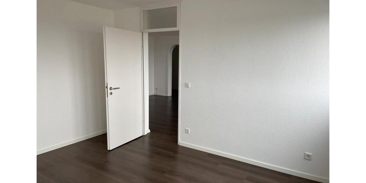 Etagenwohnung Neu-Ulm Ludwigsfeld - 3 Zimmer, 86 m&sup2;, 1.550&euro; | Angebot:26578644
