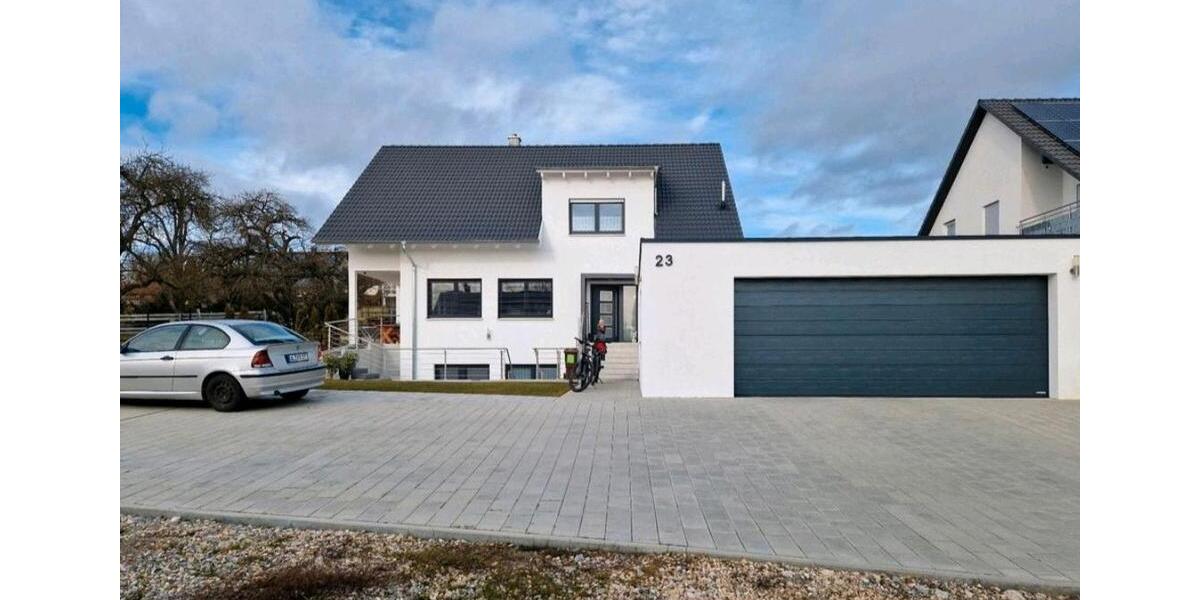 Etagenwohnung Ehingen (Donau) - 2 Zimmer, 64 m&sup2;, 880&euro; | Angebot:26086227