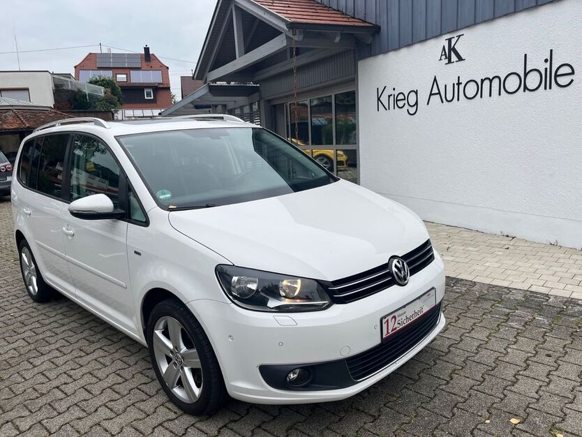 VW Touran 174.000 km 7.690 € Deggingen 73326
