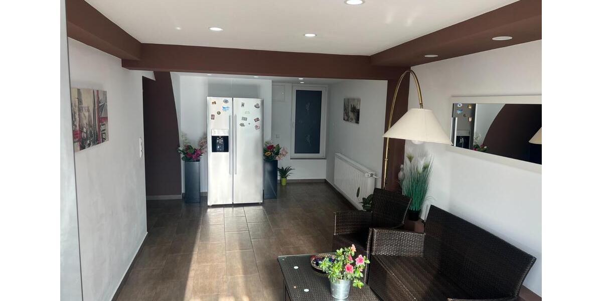 Einfamilienhaus Schelklingen - 10 Zimmer, 430 m&sup2;, 625.000&euro; | Angebot:25612300