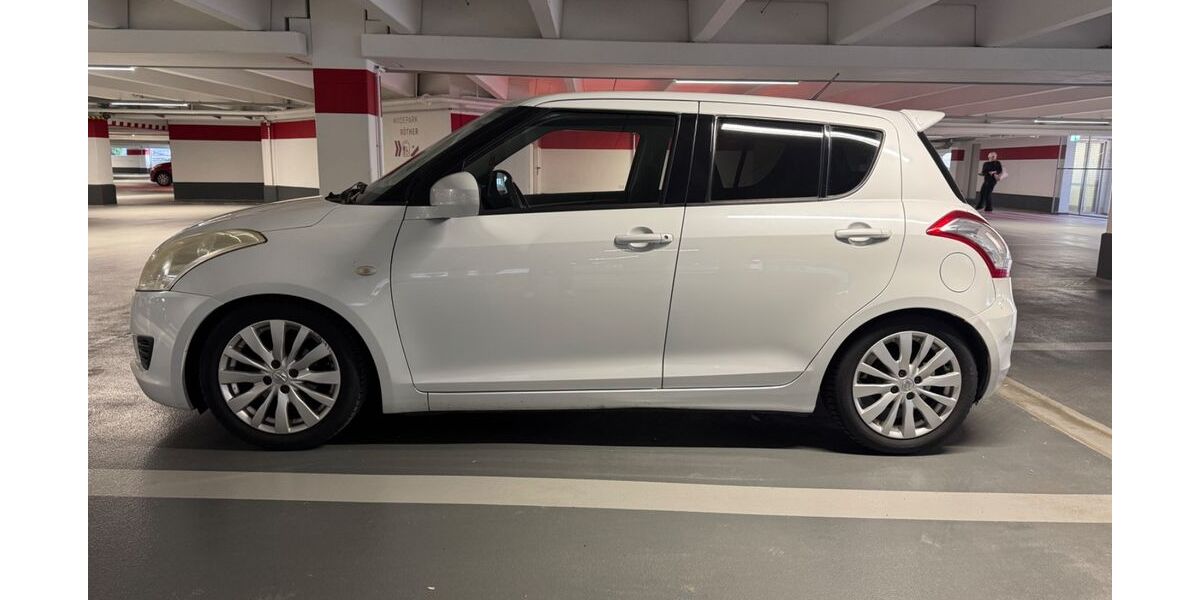 Suzuki Swift 179.418 km 4.400 &euro; Ehingen 89584