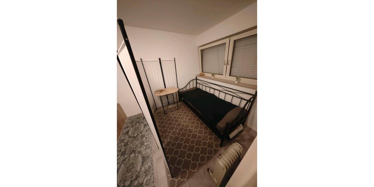 Erdgeschoßwohnung Neuburg an der Kammel - 6 Zimmer, 85 m&sup2;, 400&euro; | Angebot:24465951