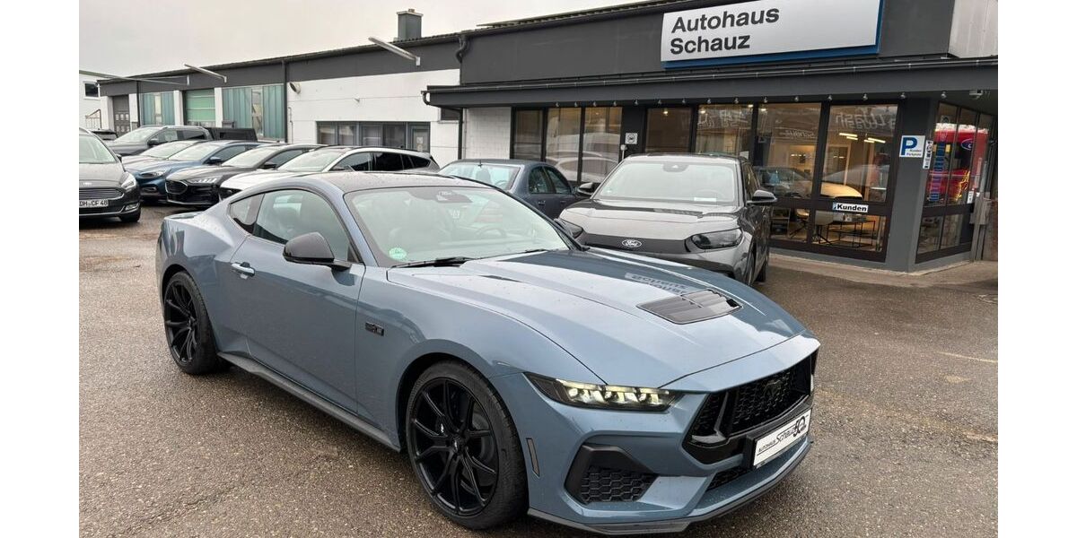 Ford Mustang 2.000 km 54.500 &euro; Sontheim 89567