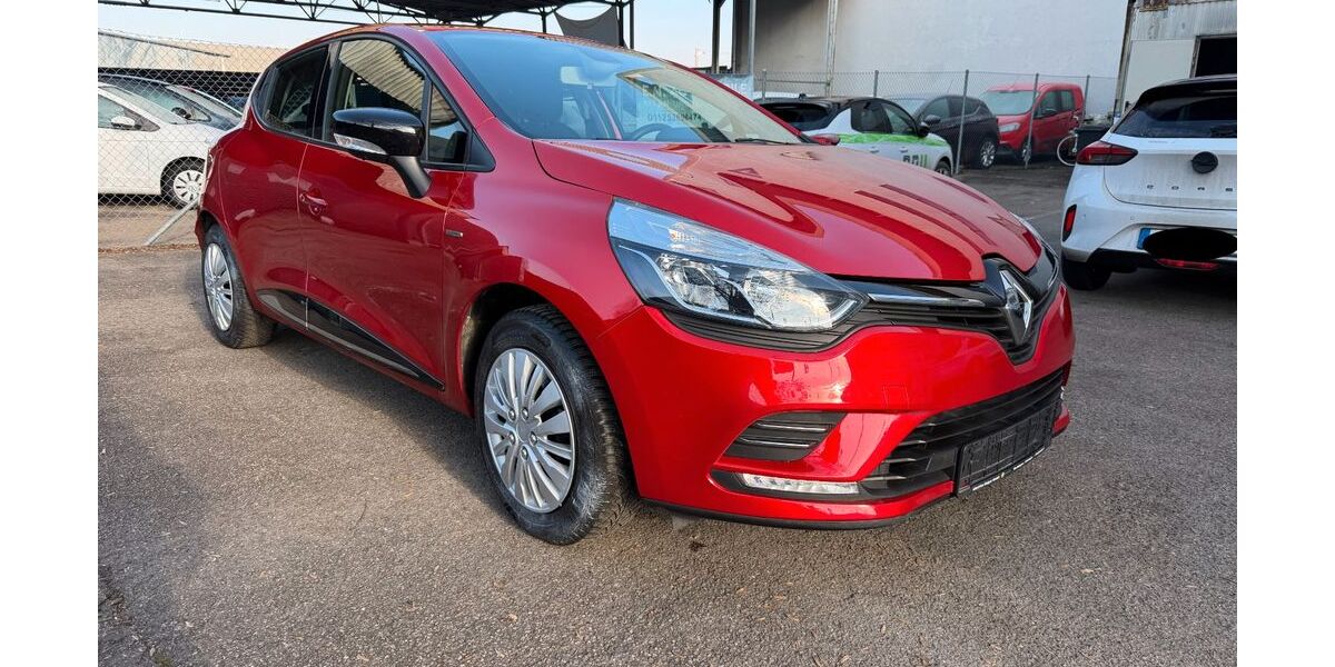 Renault Clio 60.400 km 8.600 &euro; Ulm 89077