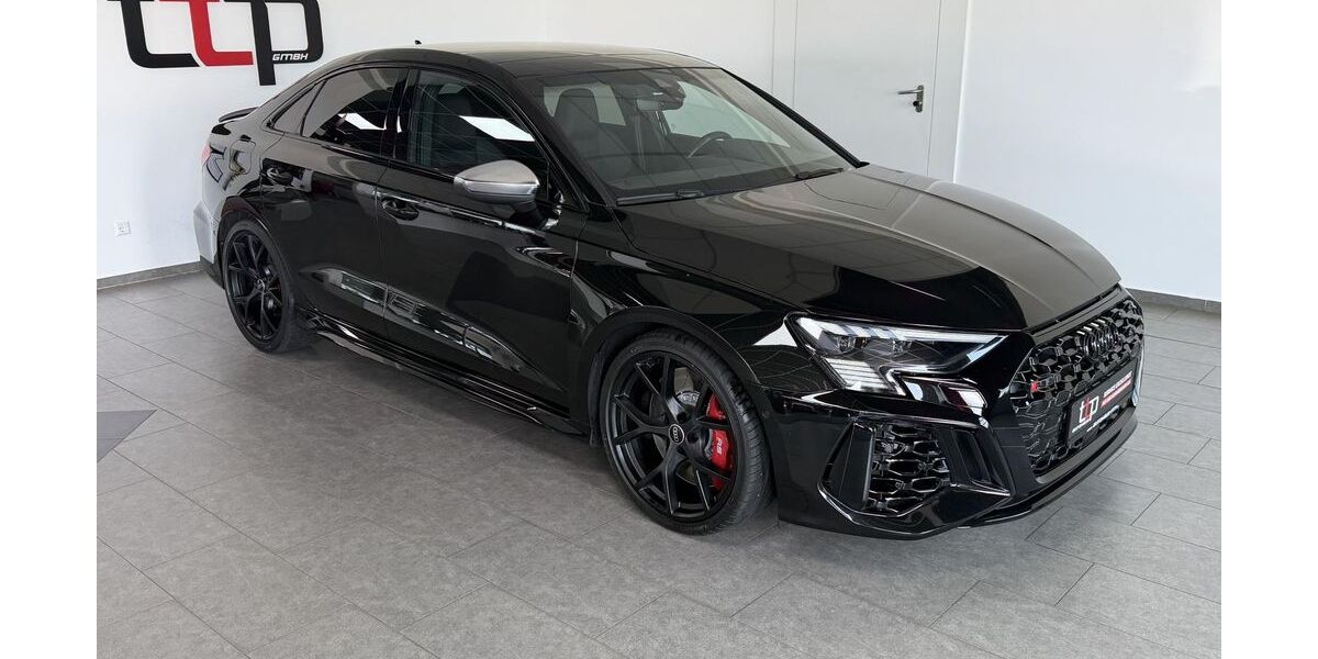 Audi RS3 75.500 km 46.900 &euro; Heroldstatt 72535
