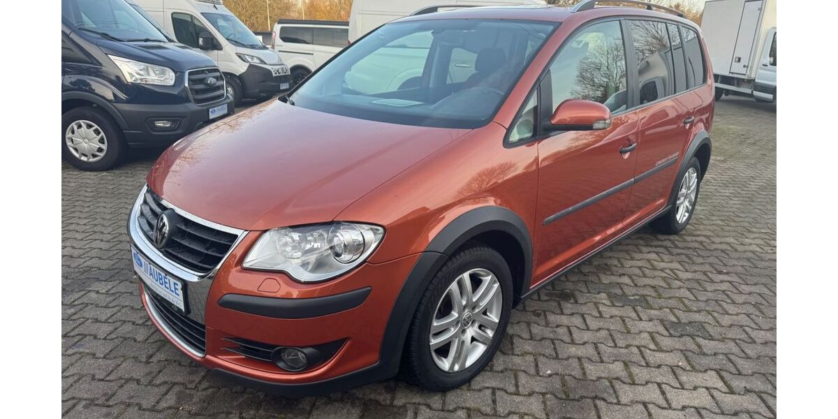 VW Touran 221.500 km 4.790 &euro; Pfaffenhofen 89284