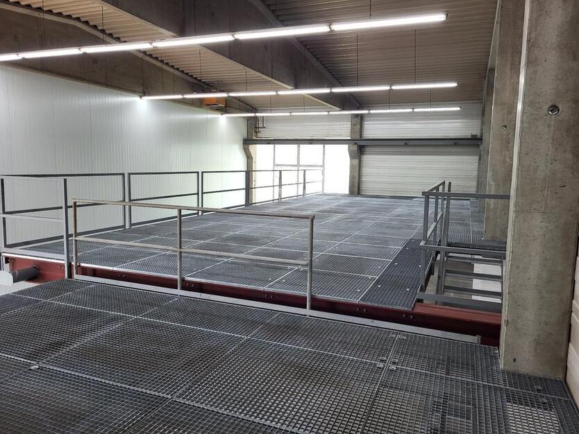 Gewerbehalle,Lagerhalle,Produktion,Handwerkerhalle,Oldtimergarage