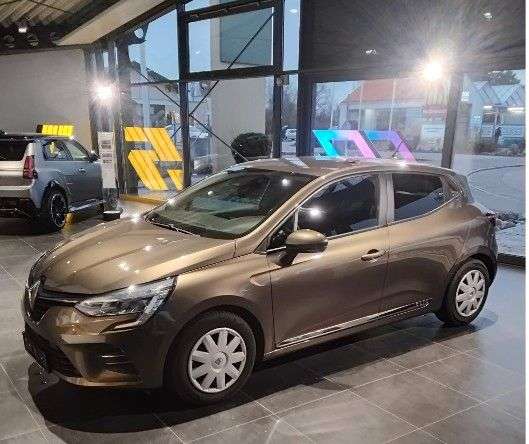 Renault Clio 82.000 km 10.650 &euro; Laupheim 88471