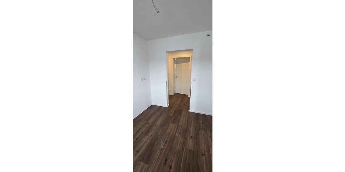 Etagenwohnung Blaustein - 4 Zimmer, 85 m&sup2;, 1.300&euro; | Angebot:26133498