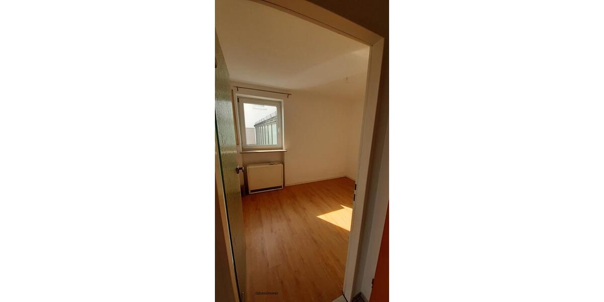 Etagenwohnung Blaustein - 2.5 Zimmer, 75 m&sup2;, 249.000&euro; | Angebot:26305466