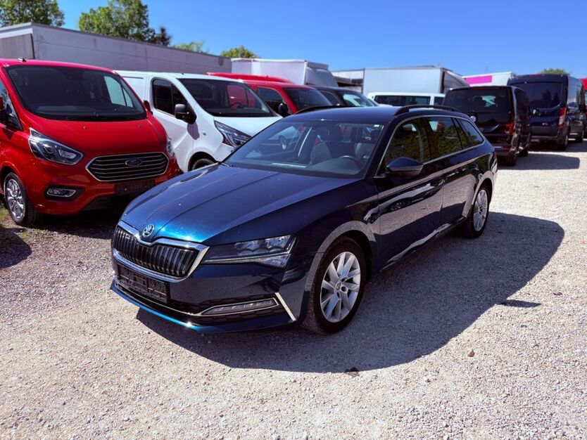 Skoda Superb 96.000 km 17.990 € Ulm-Jungingen 89081