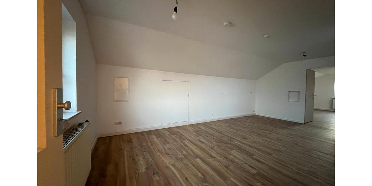 Dachgeschoßwohnung Achstetten - 2 Zimmer, 50 m&sup2;, 500&euro; | Angebot:26491819