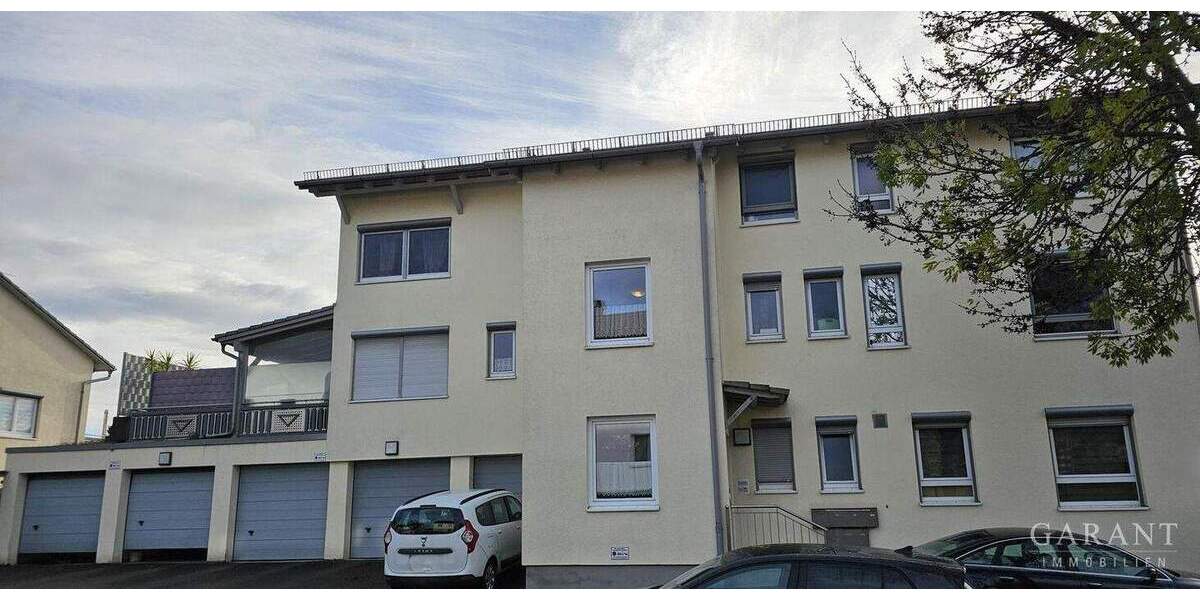 Schöne, helle 3 Zimmer-Wohnung mit Terrasse und Garten 3 zimmer