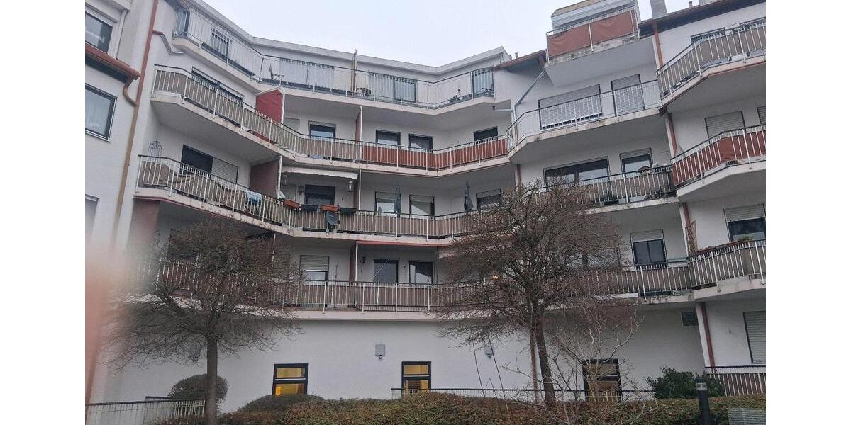 Etagenwohnung Günzburg - 3 Zimmer, 82 m&sup2;, 229.000&euro; | Angebot:26648078