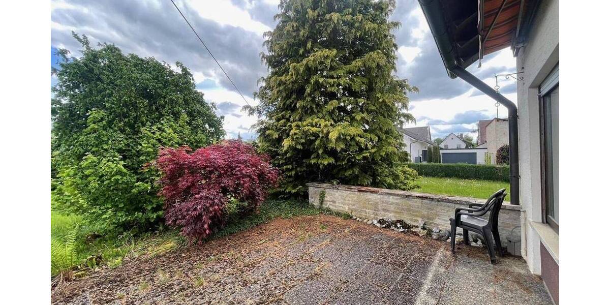 Einfamilienhaus Bernstadt - 8 Zimmer, 185 m&sup2;, 495.000&euro; | Angebot:26807385
