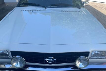 Opel Commodore 10.763 km 31.000 &euro; Hermaringen 89568