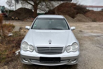 Mercedes-Benz C 220 304.000 km 2.900 &euro; Ichenhausen 89335