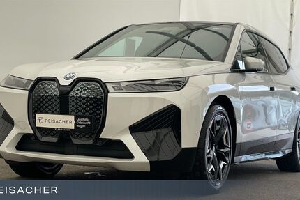 BMW iX 11.101 km 64.275 € Ulm 89077