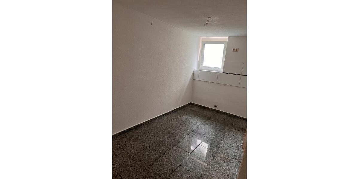 Etagenwohnung Blaustein - 3 Zimmer, 75 m&sup2;, 1.200&euro; | Angebot:26440292