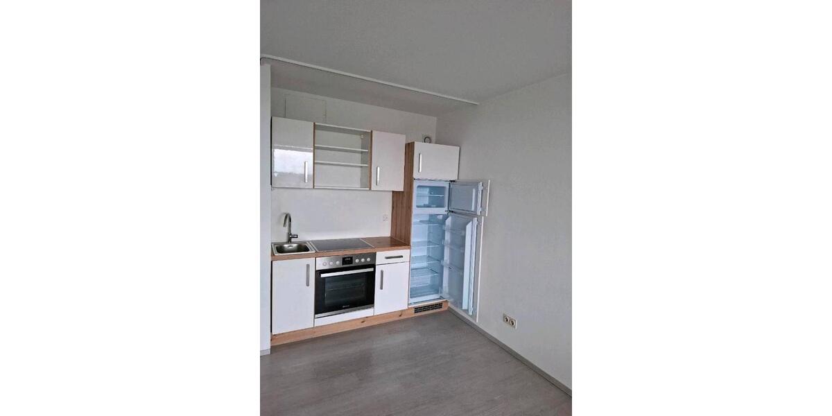Etagenwohnung Neu-Ulm Ludwigsfeld - 1 Zimmer, 33 m&sup2;, 600&euro; | Angebot:26580887
