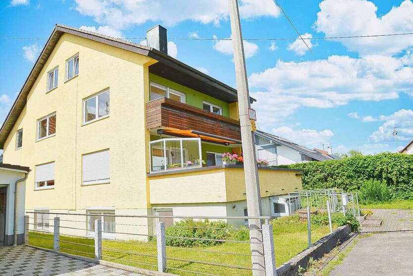 Haus zum Kaufen in Neu-Ulm Pfuhl 649.000 € 222 m²