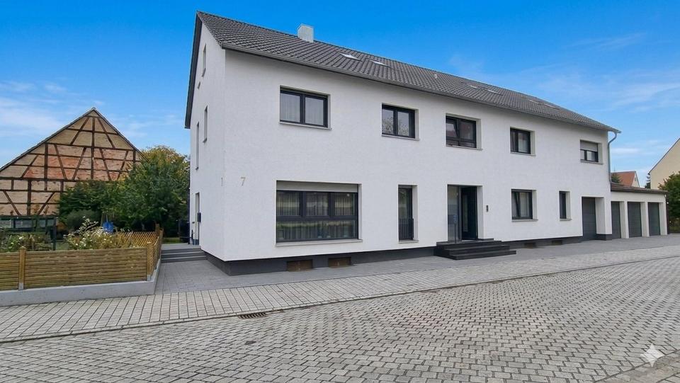 Etagenwohnung Holzheim - 3 Zimmer, 90 m&sup2;, 1.100&euro; | Angebot:26247646
