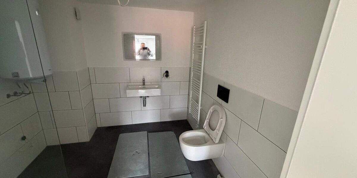 Etagenwohnung Langenau (Albeck) Albeck - 6 Zimmer, 148 m&sup2;, 250.000&euro; | Angebot:25824686