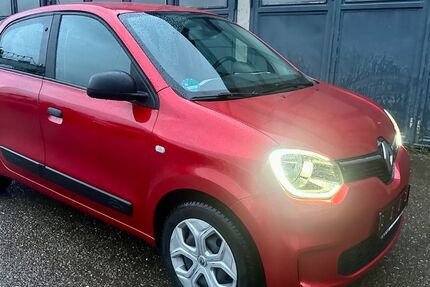 Renault Twingo 80.806 km 8.200 € Ulm 89079