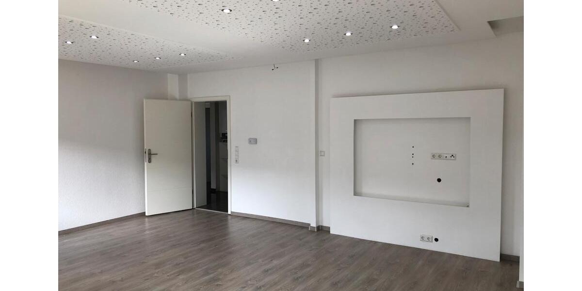 Etagenwohnung Neu-Ulm Ludwigsfeld - 3.5 Zimmer, 80 m&sup2;, 1.220&euro; | Angebot:26238607