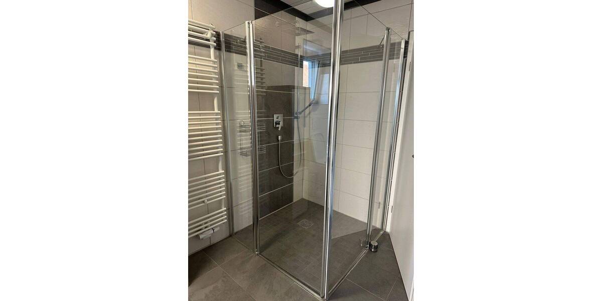 Wohnen & Arbeiten unter einem Dach I Top - Lage I sofort verfügbar I Ein- bzw. Zweifamilienhaus 7 zimmer