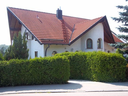 Provisionsfrei* ZFH: 5 ZiWo + 4 ZiWo, 3 Ebenen, Grund 802 m² in 89173 Lonsee zu verkaufen. - Zweifamilienhaus Lonsee | Angebot:26781319