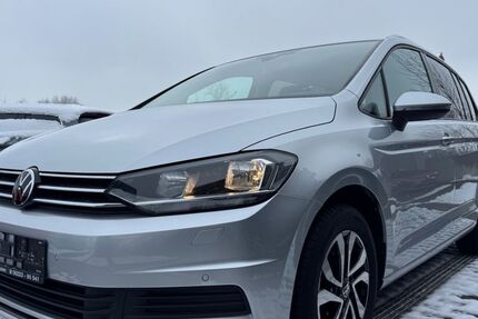 VW Touran 106.126 km 21.990 &euro; Ichenhausen 89335