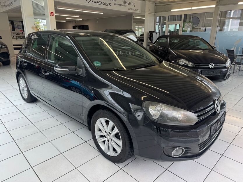 VW Golf 279.000 km 5.490 € Berghülen 89180