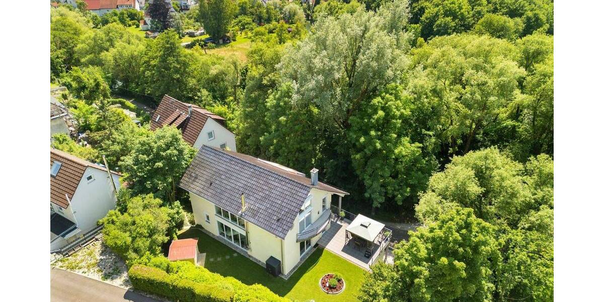 Einfamilienhaus Blaubeuren Gerhausen - 7 Zimmer, 262 m&sup2;, 985.000&euro; | Angebot:26695087