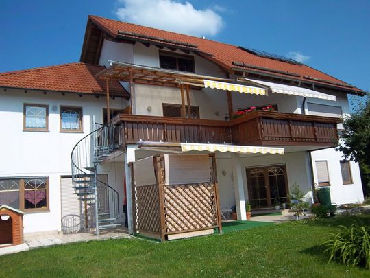Provisionsfrei* ZFH: 5 ZiWo + 4 ZiWo, 3 Ebenen, Grund 802 m² in 89173 Lonsee zu verkaufen. - Zweifamilienhaus Lonsee | Angebot:26781319