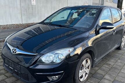 Hyundai i30 144.899 km 3.850 &euro; Ulm 89079