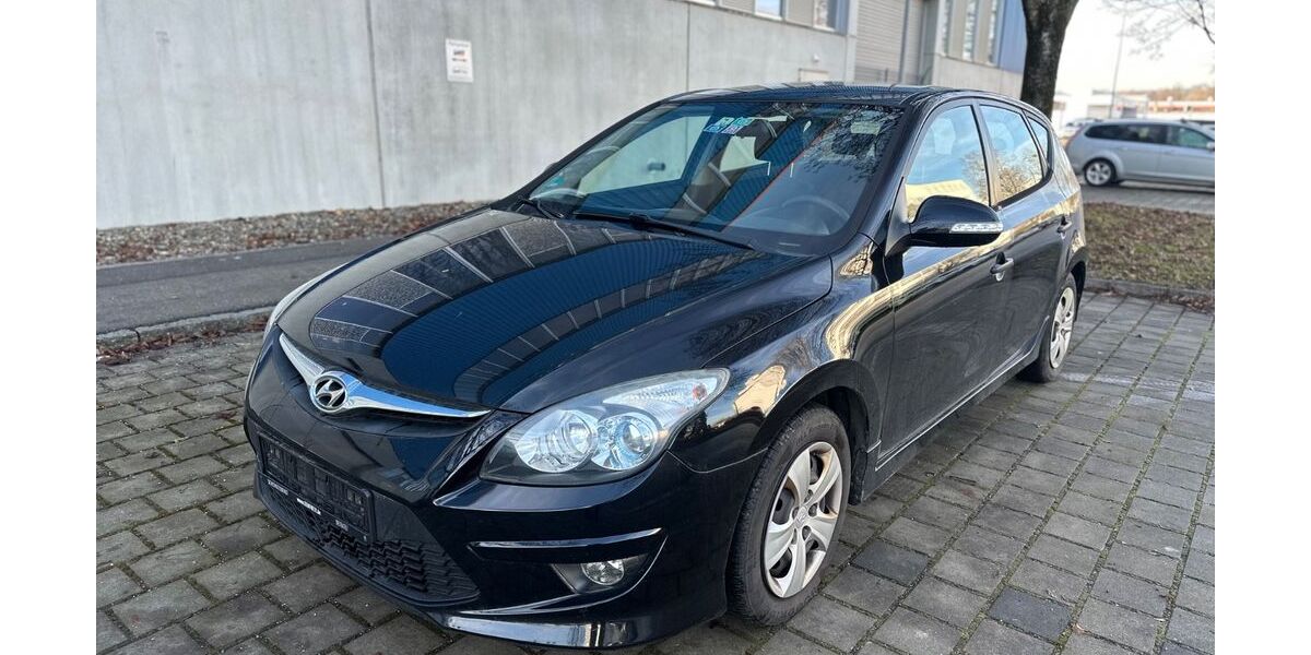 Hyundai i30 144.899 km 3.850 &euro; Ulm 89079