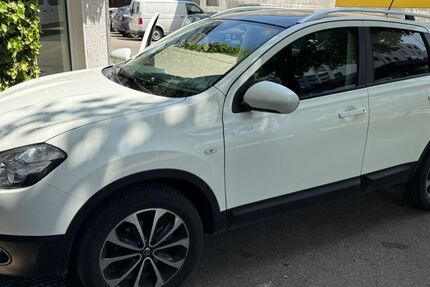 Nissan Qashqai 210.196 km 5.999 &euro; Neu-Ulm 89231