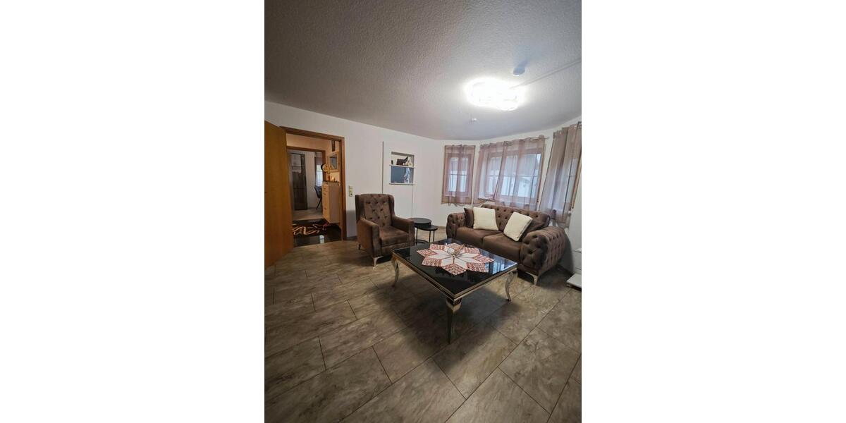 Hochparterre Kuchen - 2 Zimmer, 70 m&sup2;, 160.000&euro; | Angebot:27024815