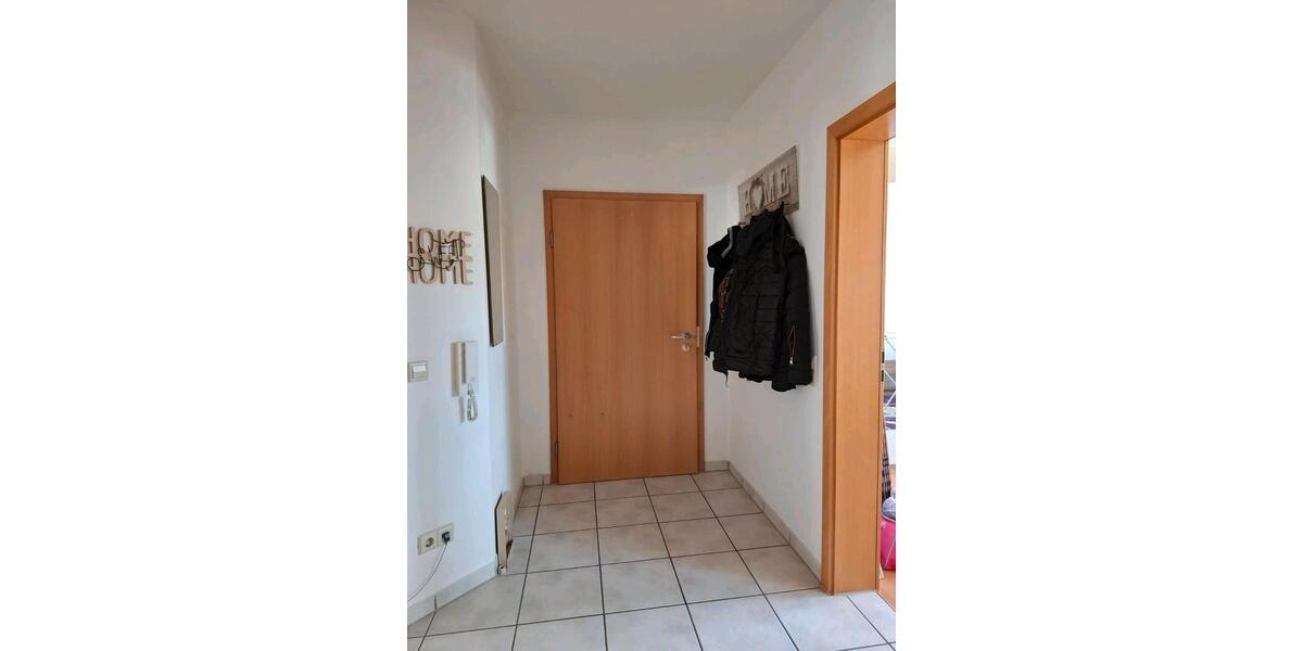 Dachgeschoßwohnung Bibertal - 5 Zimmer, 149 m&sup2;, 1.050&euro; | Angebot:26241905