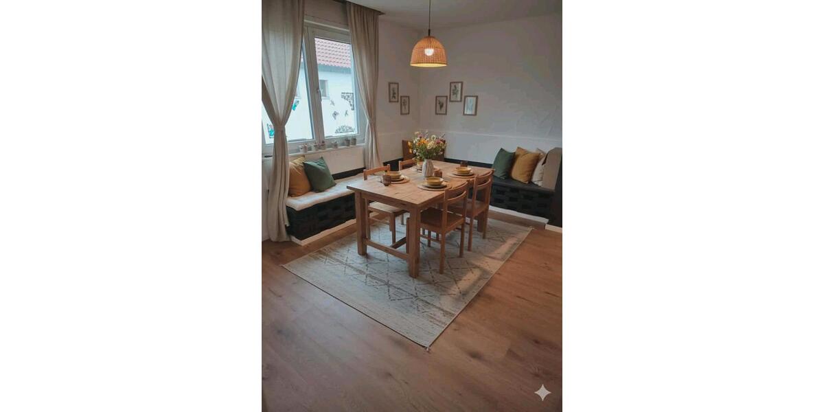 Hochparterre Ulm Donautal - 4.5 Zimmer, 136 m&sup2;, 1.500&euro; | Angebot:26670370