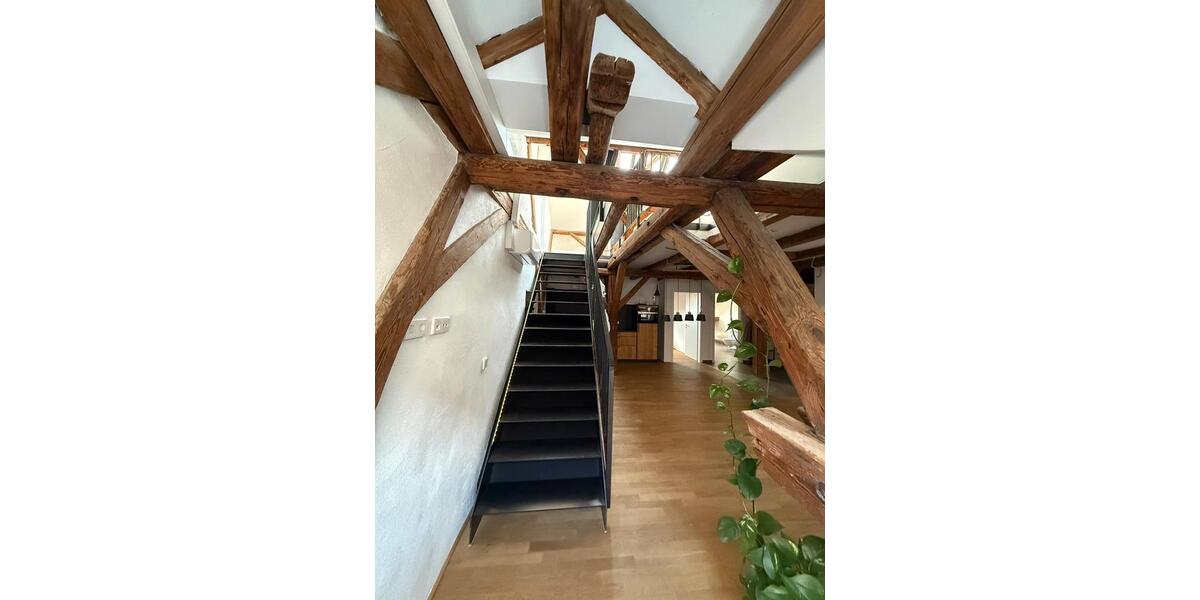 Dachgeschoßwohnung Weißenhorn - 3 Zimmer, 95 m&sup2;, 1.570&euro; | Angebot:26115400