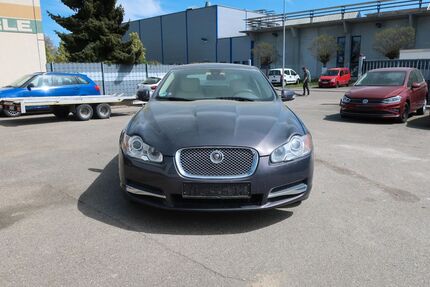 Jaguar XF 147.255 km 4.250 &euro; Laupheim 88471