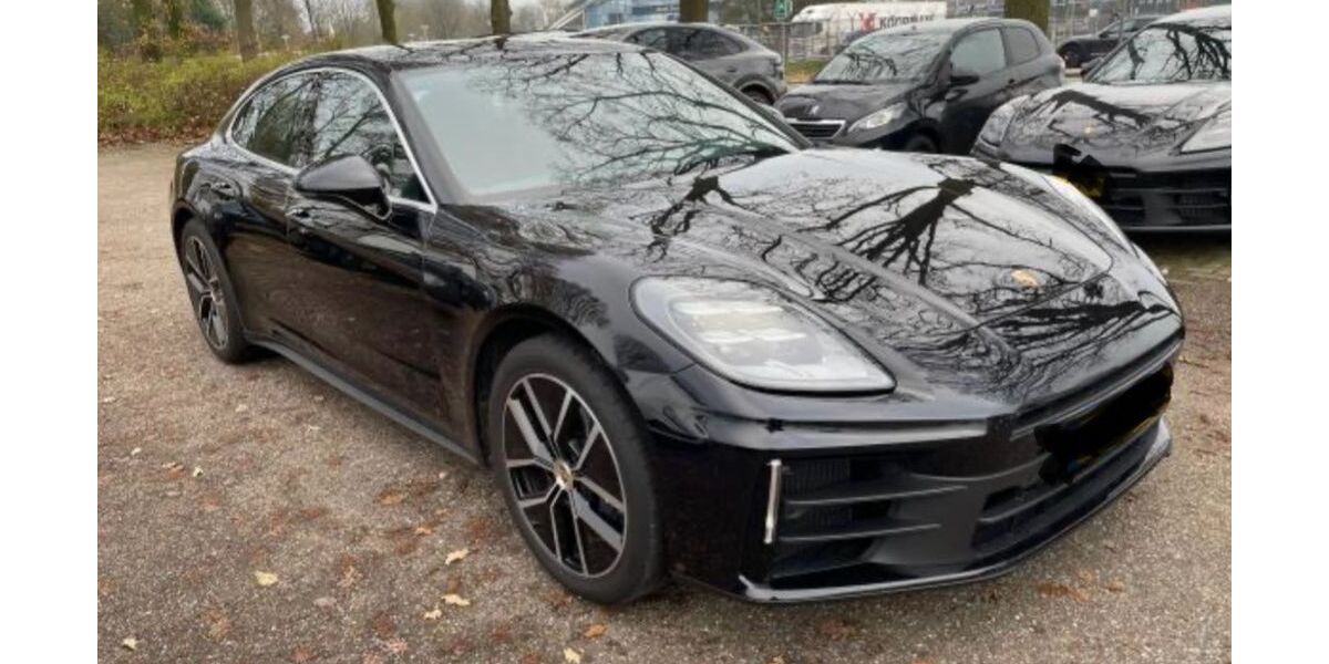 Porsche Panamera 12.000 km 89.600 &euro; Ulm 89075