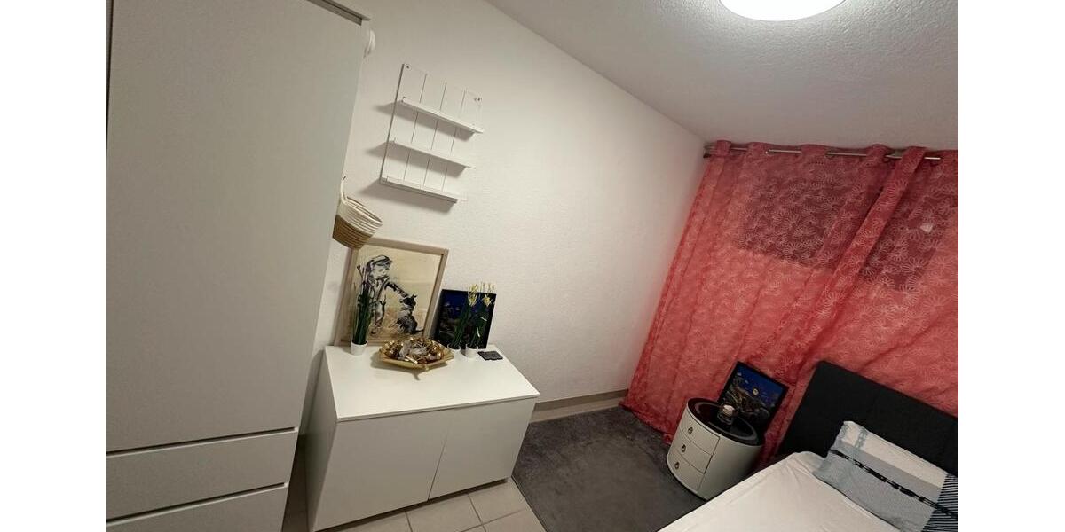 Etagenwohnung Illertissen - 1 Zimmer, 10 m&sup2;, 500&euro; | Angebot:25105946