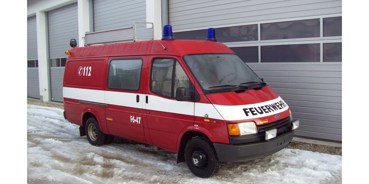 Ford Transit 33.800 km 3.950 &euro; Ichenhausen 89335