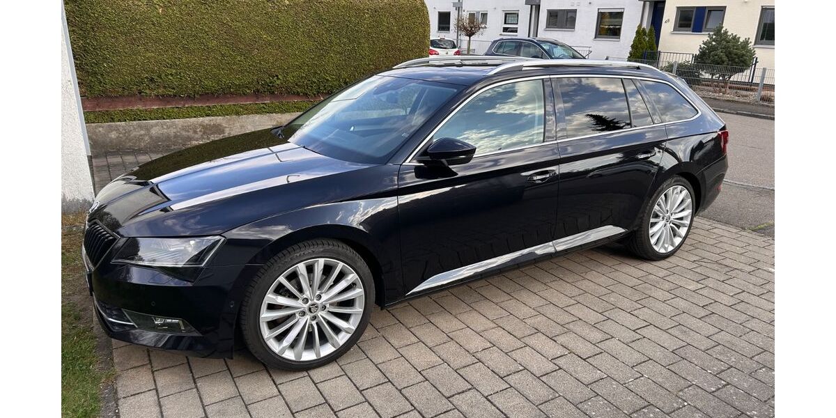 Skoda Superb 175.000 km 16.500 &euro; Ulm 89079