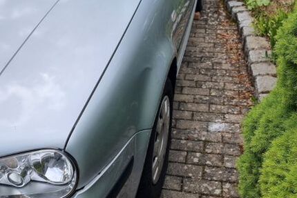 VW Golf 198.000 km 1.650 &euro; Ehingen 89584