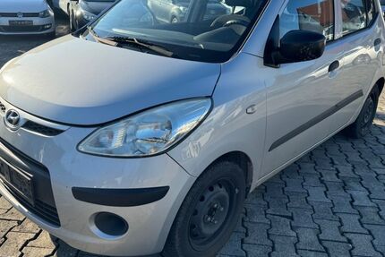 Hyundai i10 85.632 km 1.590 € Achstetten 88480