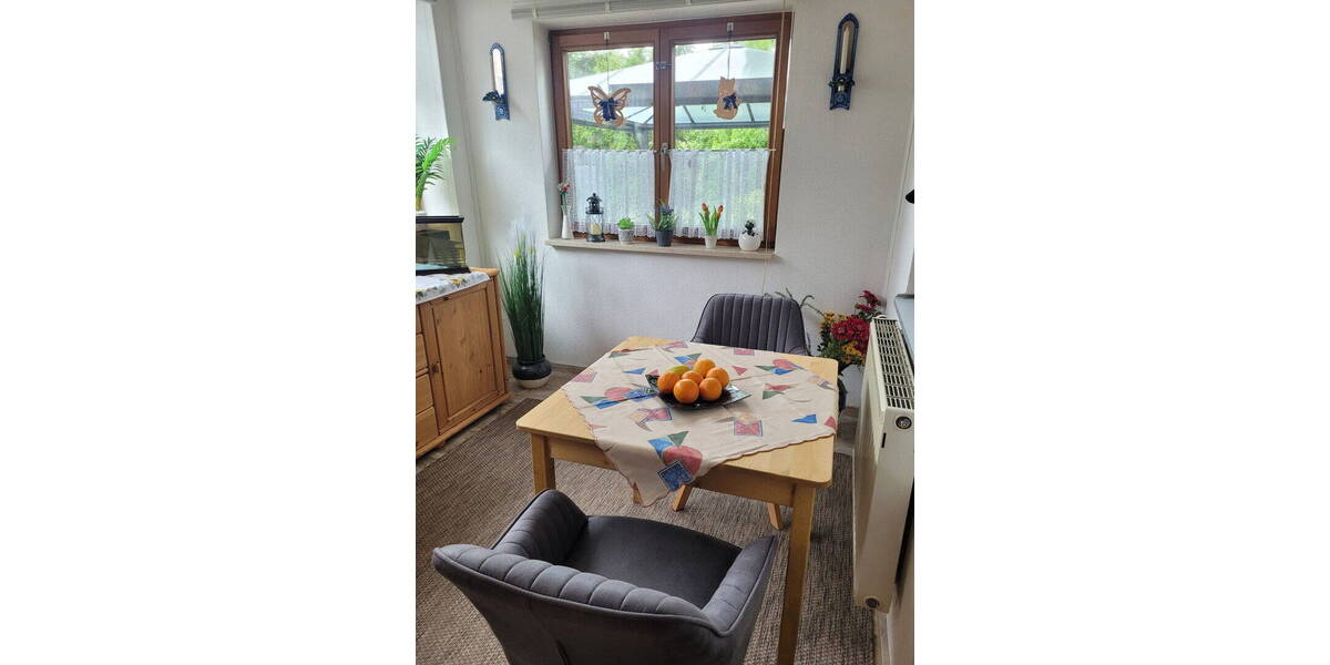 Etagenwohnung Ichenhausen - 3 Zimmer, 77 m&sup2;, 235.000&euro; | Angebot:26763652